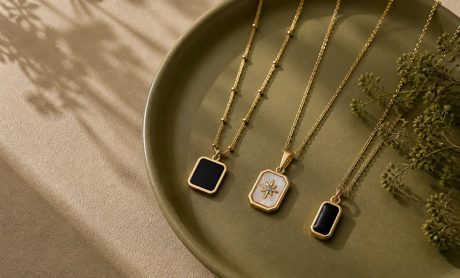 New Neckless<br/>
Collection