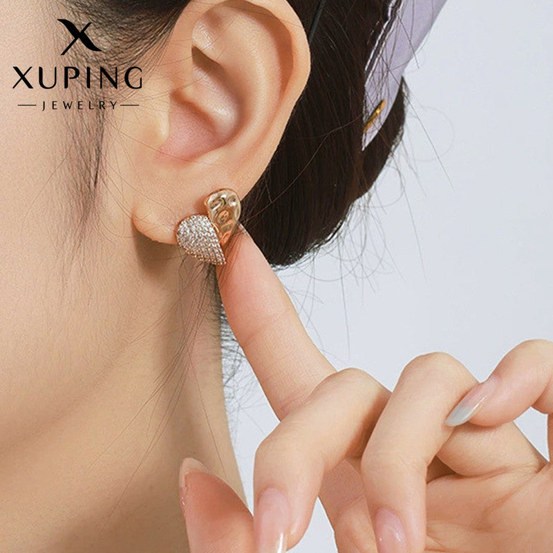 Xuping Jewelry Heart Themed AD Studded Contemporary Stud Earrings