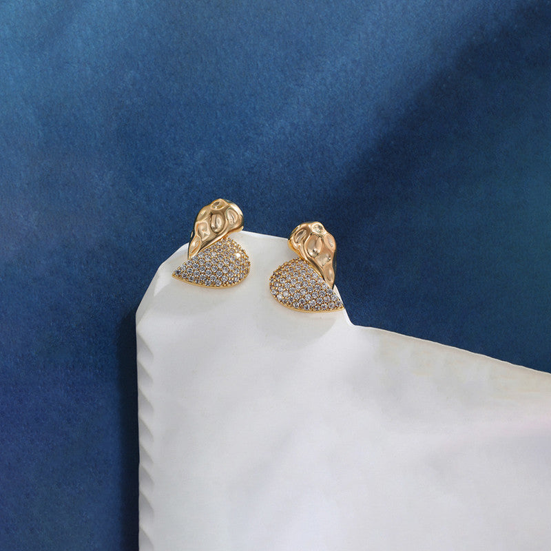Xuping Jewelry Heart Themed AD Studded Contemporary Stud Earrings